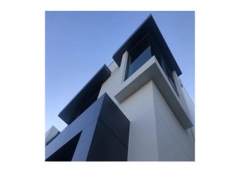 چگونه ورق کامپوزیت میتواند به بهره وری انرژی در ساختمان کمک کند؟